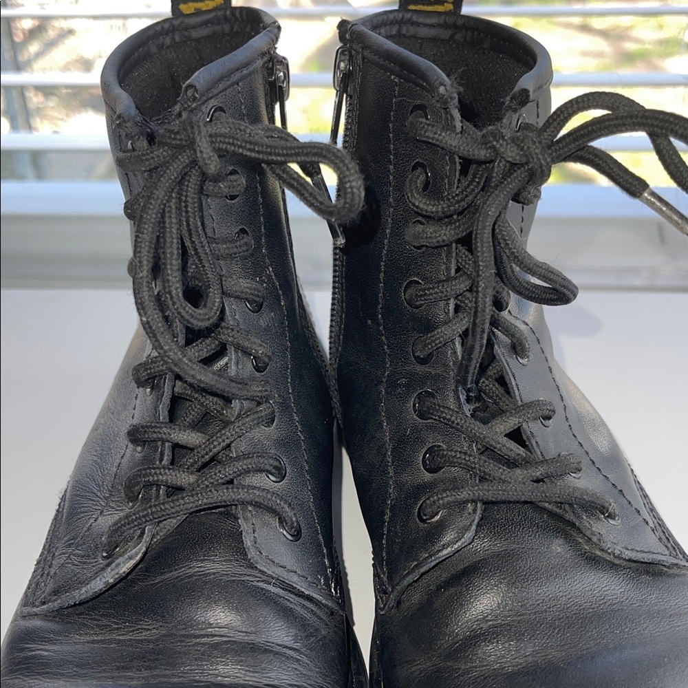 Dr. Martens 1460 boots - Picture 4 of 9